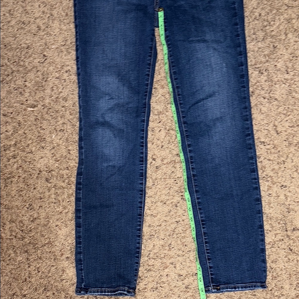 Talbots Straight Leg Size 4 Classic Blue Denim Jeans - Picture 3 of 7